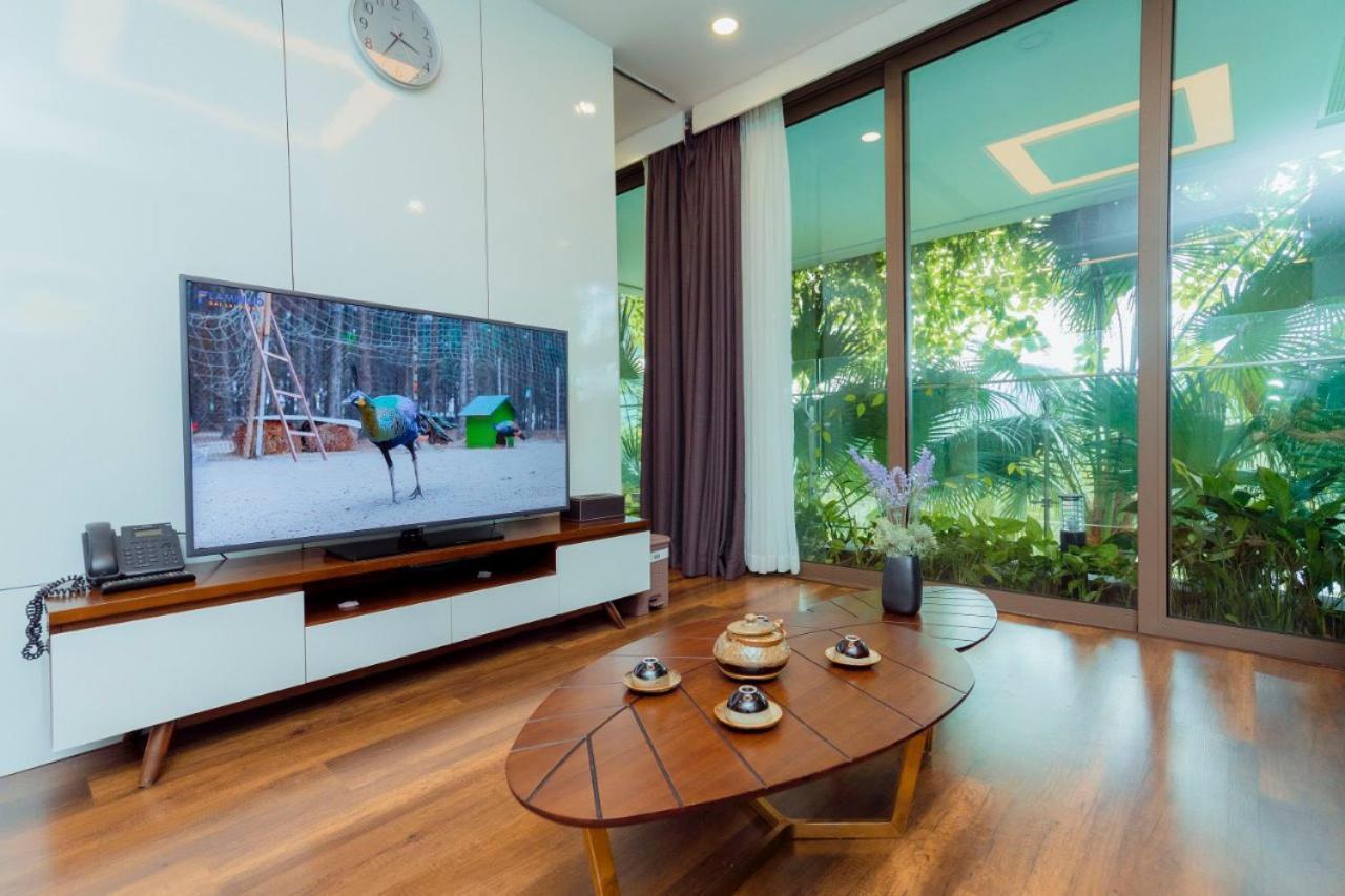 1Br - 1 Sofa Bed Luxurious 5-Stars Resort Phuc Yen Exterior photo